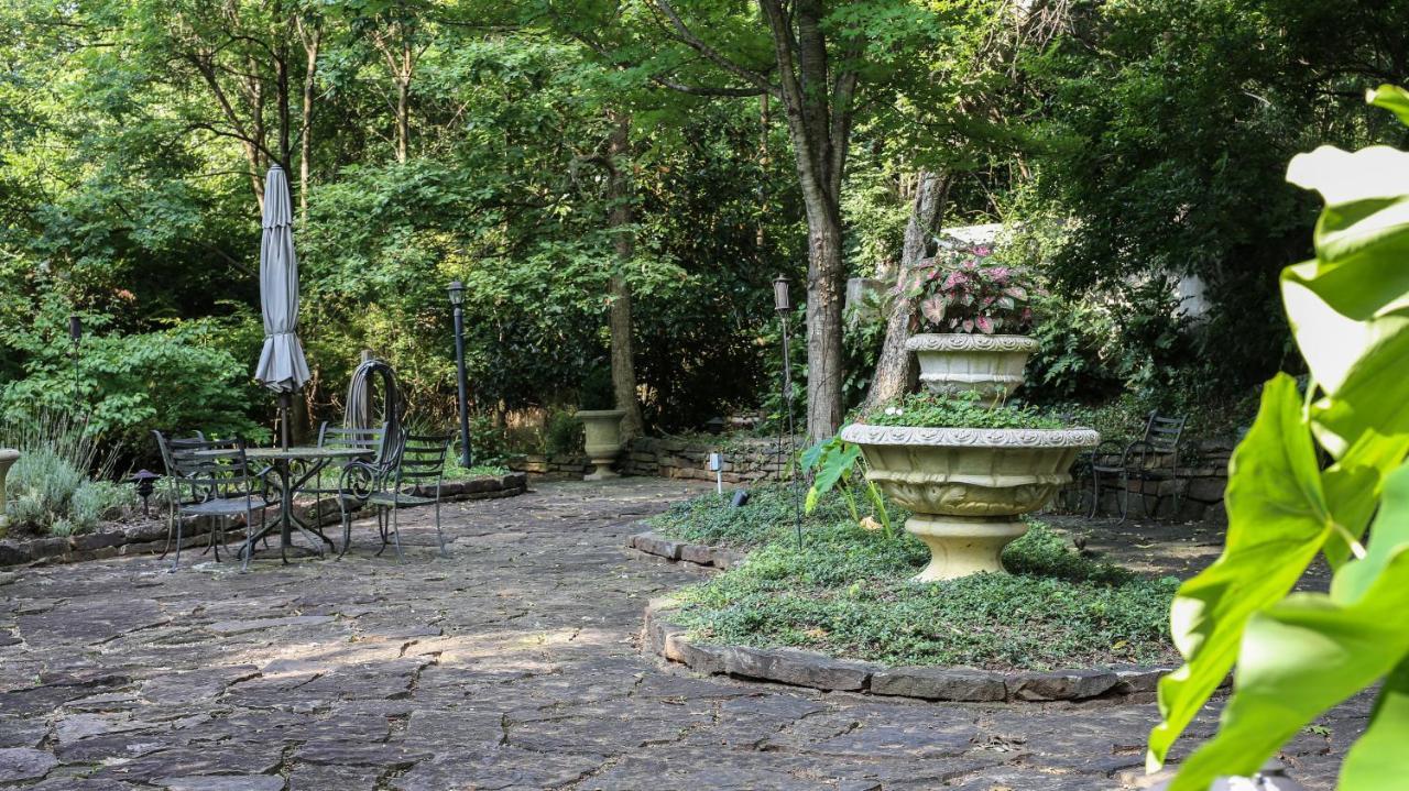 פאייטוויל Dickson Street Bed & Breakfast מראה חיצוני תמונה