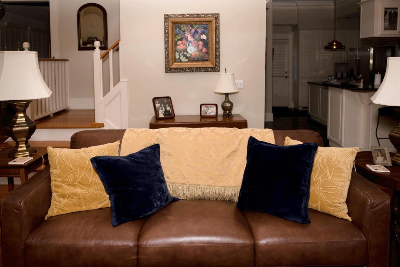 פאייטוויל Dickson Street Bed & Breakfast מראה חיצוני תמונה